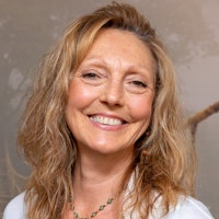 Profile image of Vivian Rowe Profile image of Vivian Rowe